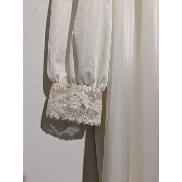 Vintage Lorraine Robe Womens Cream Nylon Lace Emb Collar Button Up L Cottagecore - Picture 3 of 6